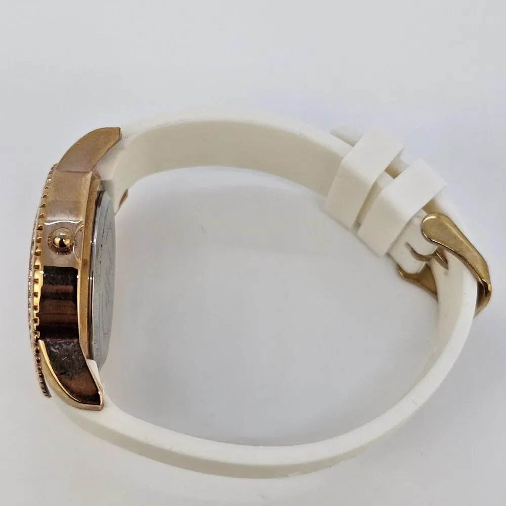 Women's Watch 39MM Gold Dial Case Crystal Bezel White Plastic Bands New‎ Battery